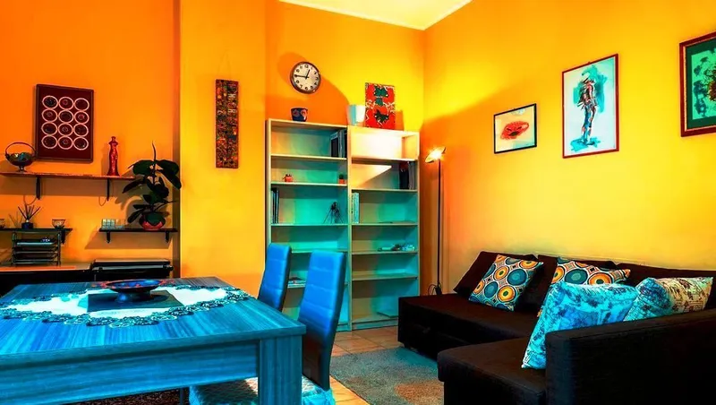 A bright, premium three-room flat in Città Studi