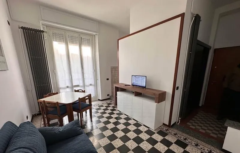 Two-room flat in Navigli Darsena
