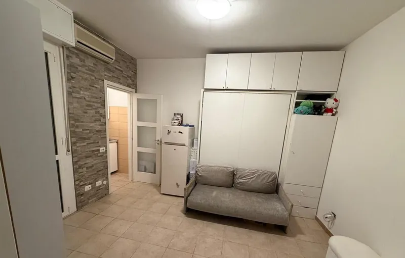 Furnished studio flat in Milan