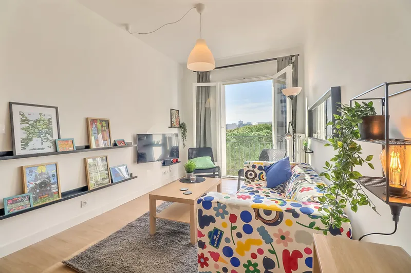 🏡 Vivez l'expérience unique d'une COLOCATION d'exception au cœur de Nîmes 🌟