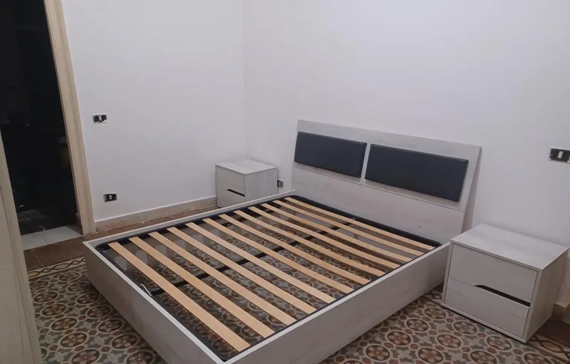 Furnished, bright two-room flat in the central court area