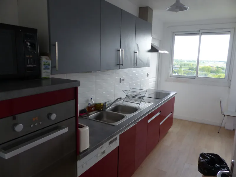 Chambre meublée - Colocation Rennes Bréquigny - Rue de Nantes